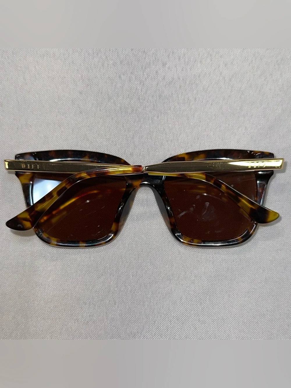 DIFF Bell IV Amber Tortoise Shell Brown Lenses Oversized